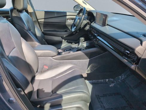 Used 2024 Honda Accord Touring image 21