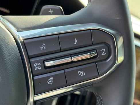 New 2026 GMC Acadia Elevation image 11