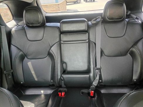 Used 2019 Jeep Cherokee Limited AWD/4WD image 14