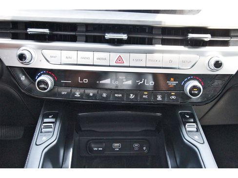 Certified 2023 Kia Telluride EX X-Line AWD/4WD image 27