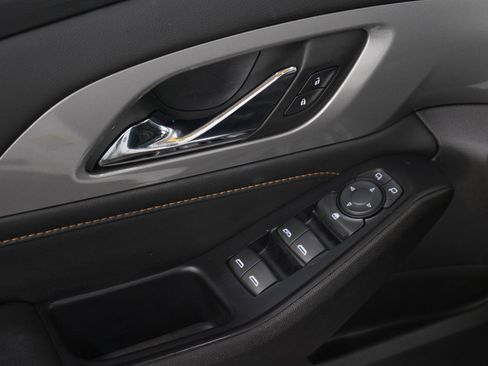 Used 2021 Chevrolet Traverse LT w/ LPO, Floor Liner Package AWD/4WD image 23
