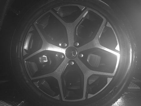 Used 2025 Jeep Compass Limited image 12