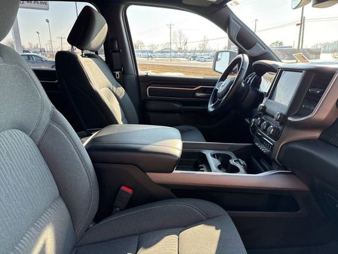 Used 2022 RAM 1500 Big Horn image 33