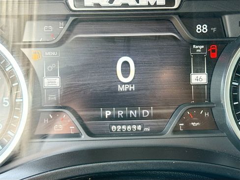 Used 2022 RAM 1500 Laramie image 12