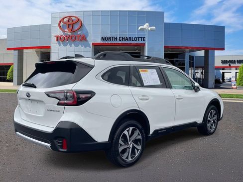 Used 2021 Subaru Outback Limited AWD/4WD image 8