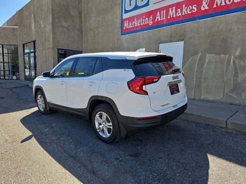 Used 2020 GMC Terrain SLE AWD/4WD image 8