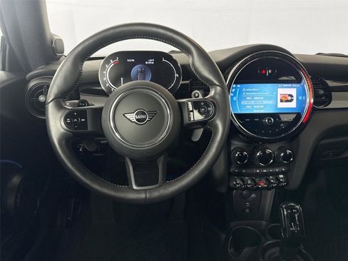 Used 2023 MINI Cooper S image 29