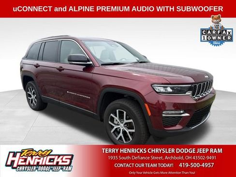 Used 2025 Jeep Grand Cherokee Limited AWD/4WD image 1