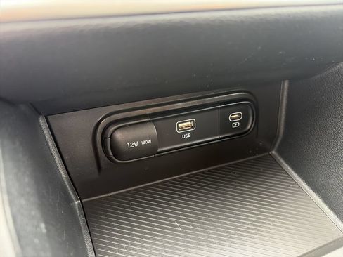 Used 2023 Kia Sportage LX FWD image 25