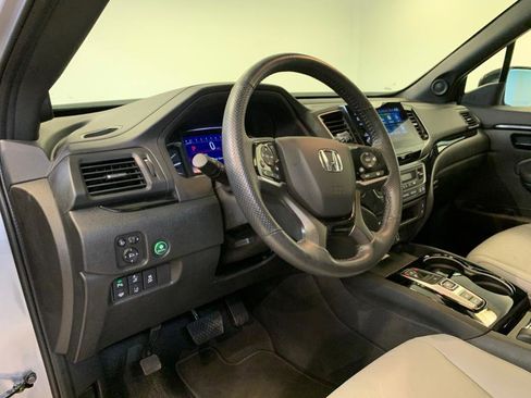 Used 2022 Honda Passport Elite image 19