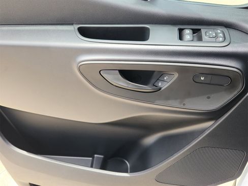 New 2025 Mercedes-Benz Sprinter 2500 image 17