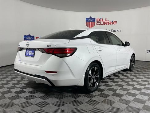 Used 2021 Nissan Sentra SV FWD image 3