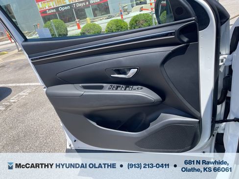 Certified 2024 Hyundai Santa Cruz SEL w/ Activity Package image 28