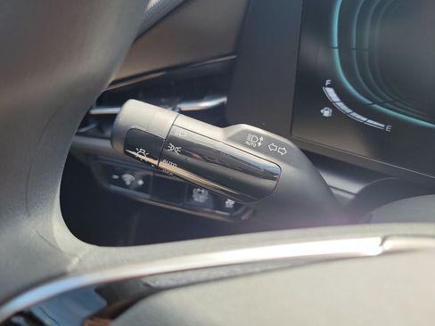 New 2026 Kia Niro LX FWD image 28