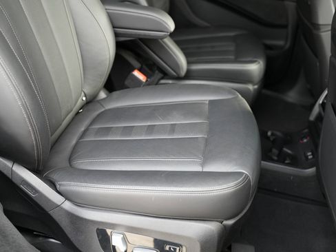 Used 2020 BMW X7 xDrive40i w/ Luxury Seating Package image 42