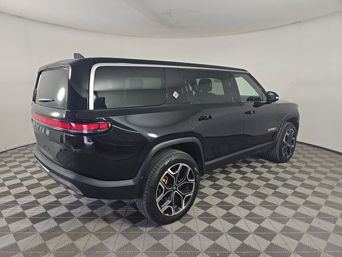 Used 2022 Rivian R1S Launch Edition image 5