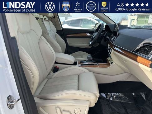 Used 2023 Audi Q5 e Premium Plus w/ Premium Plus Package image 11