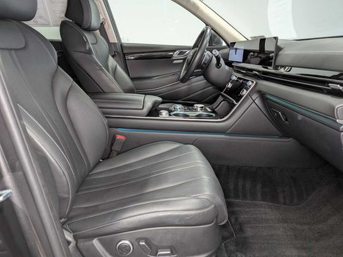 Used 2025 Genesis GV80 2.5T Standard AWD/4WD image 43