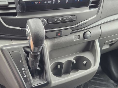 New 2026 Ford Transit 250 Low Roof RWD image 10