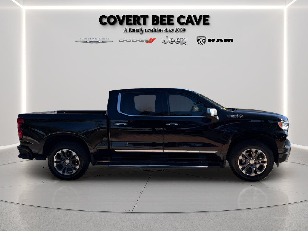 Used 2025 Chevrolet Silverado 1500 High Country w/ Technology Package AWD/4WD image 11