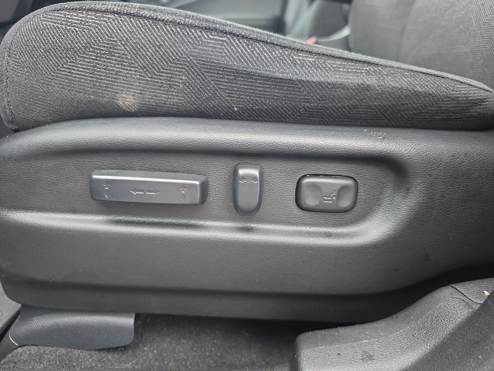 Used 2022 Honda Pilot Sport image 15