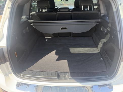 Used 2025 Mercedes-Benz GLB 250 image 30