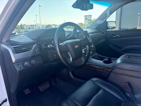 Used 2019 Chevrolet Suburban LT AWD/4WD image 10