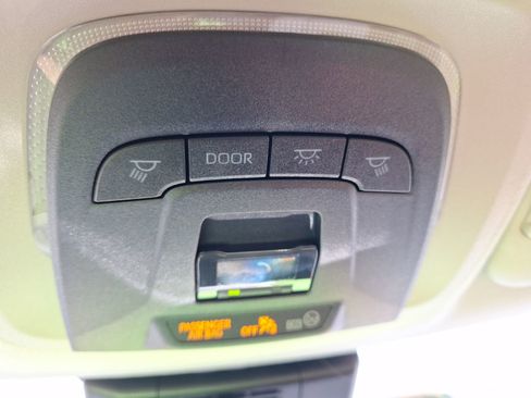 Used 2023 Toyota Corolla LE image 29