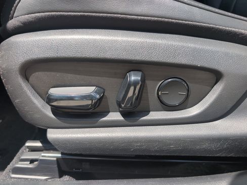 Used 2019 Lexus ES 350 F Sport w/ Accessory Package 2 FWD image 17