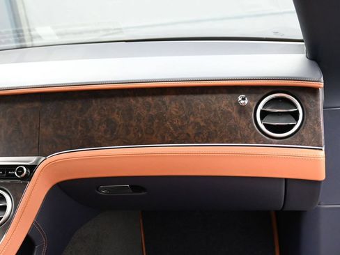 New 2026 Bentley Continental GTC AWD/4WD image 29