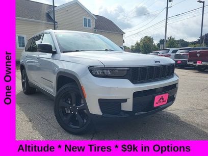 Used 2023 Jeep Grand Cherokee L Laredo
