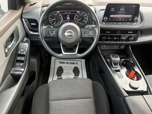 Certified 2023 Nissan Rogue SV image 10
