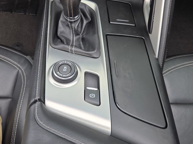 Used 2015 Chevrolet Corvette Stingray Coupe RWD image 19