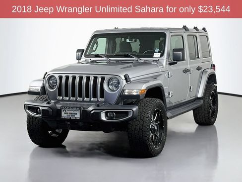Used 2018 Jeep Wrangler Unlimited Sahara AWD/4WD image 3