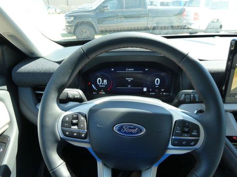 New 2026 Ford Explorer Active AWD/4WD image 29