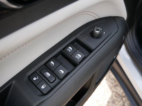 New 2026 Jeep Compass Limited AWD/4WD image 12