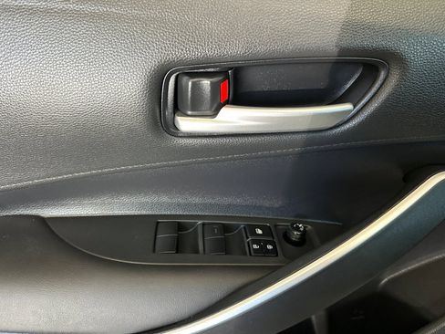 Used 2020 Toyota Corolla SE image 11