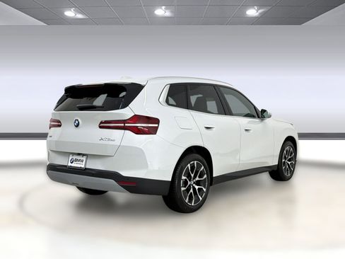 New 2026 BMW X3 xDrive30 w/ Premium Package AWD/4WD image 9