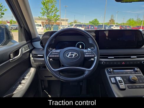 Used 2025 Hyundai Palisade SEL AWD/4WD image 16