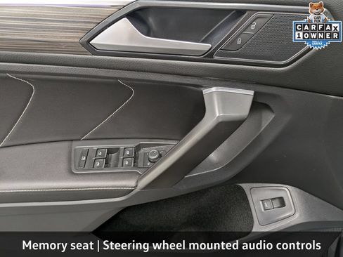 Used 2022 Volkswagen Tiguan SEL R-Line AWD/4WD image 12
