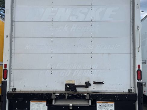 Used 2021 GMC Savana 3500 Extended w/ Power Convenience Package image 6