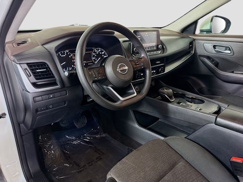 Used 2023 Nissan Rogue SV FWD image 23