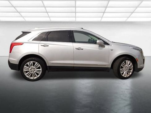 Used 2019 Cadillac XT5 Premium Luxury image 4