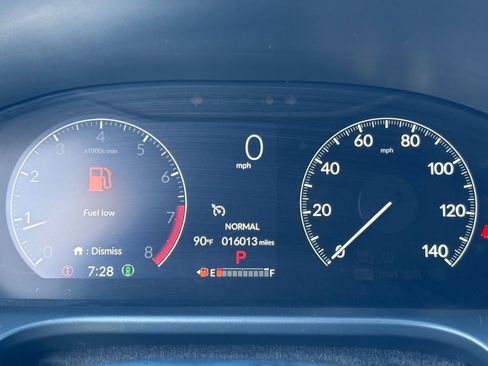Certified 2025 Honda HR-V Sport image 26