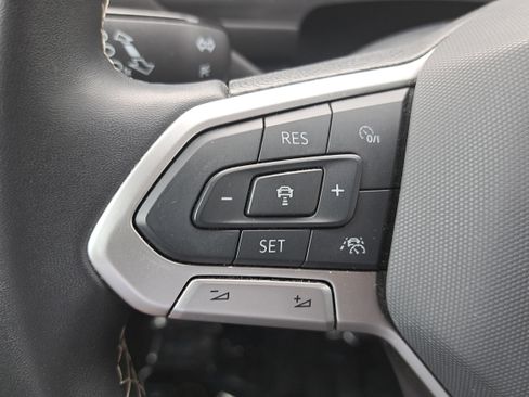 Used 2024 Volkswagen Tiguan Wolfsburg Edition AWD/4WD image 18