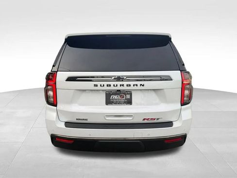 Used 2021 Chevrolet Suburban RST RWD image 5