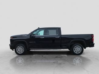 Used 2023 Chevrolet Silverado 2500 High Country w/ Z71 Off-Road Package AWD/4WD video 3
