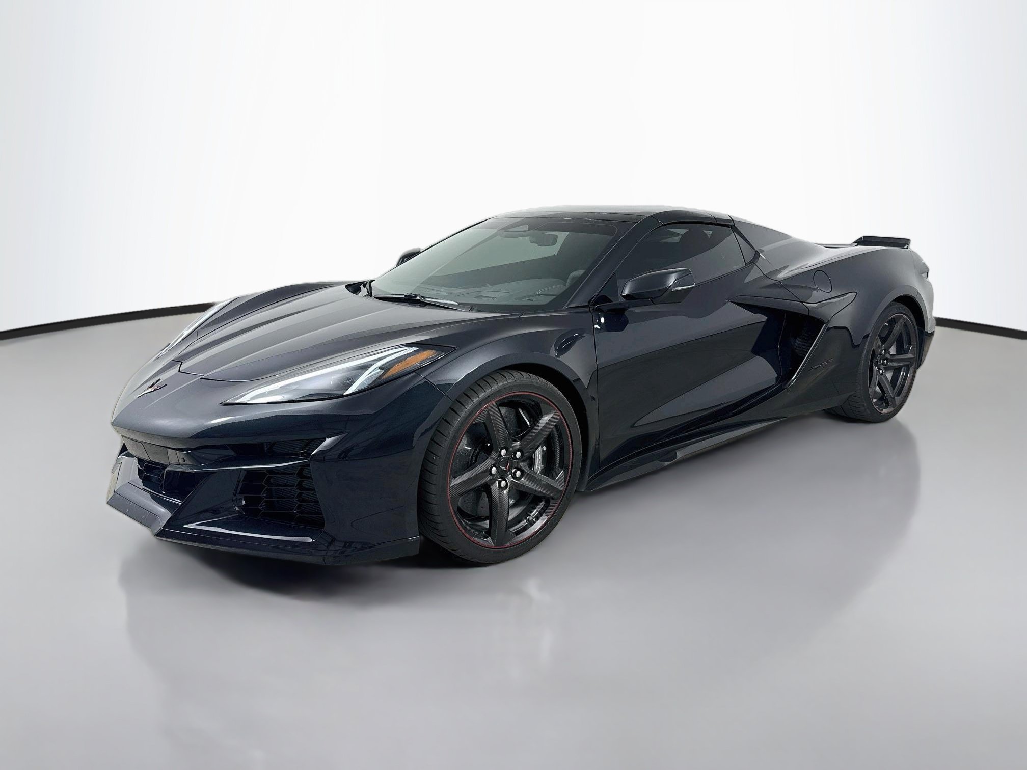 Used 2024 Chevrolet Corvette Z06 RWD image 2
