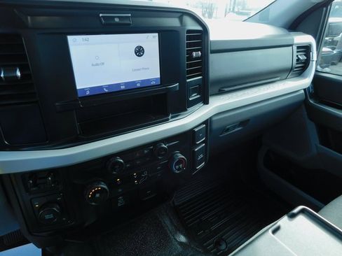 Used 2025 Ford F350 XLT image 28