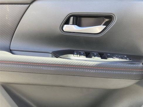 New 2025 Nissan Kicks SR image 26